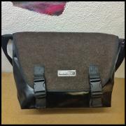 Messenger Bag Urban Life Perfekt mit Filz